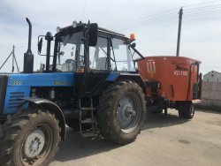 Кормосмеситель вертикальный КС-1100
